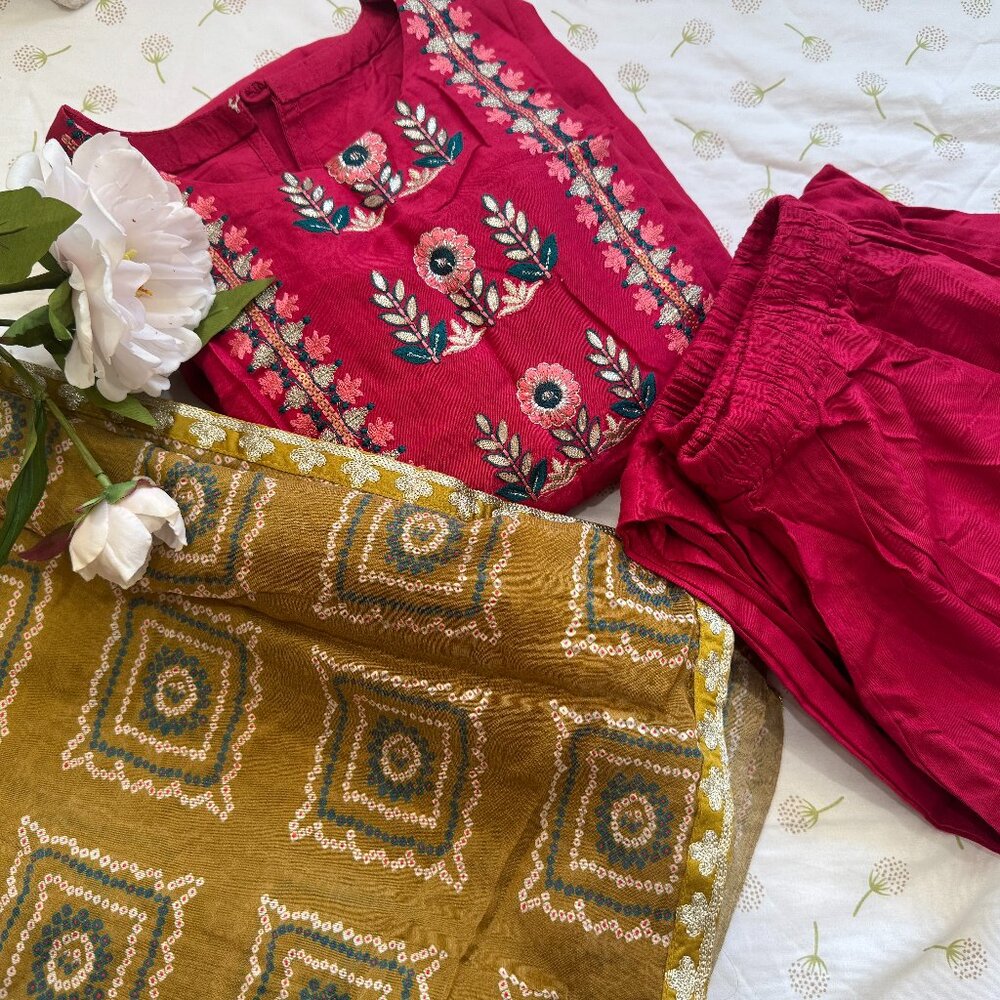 Indian Boutique Three Pieces Set